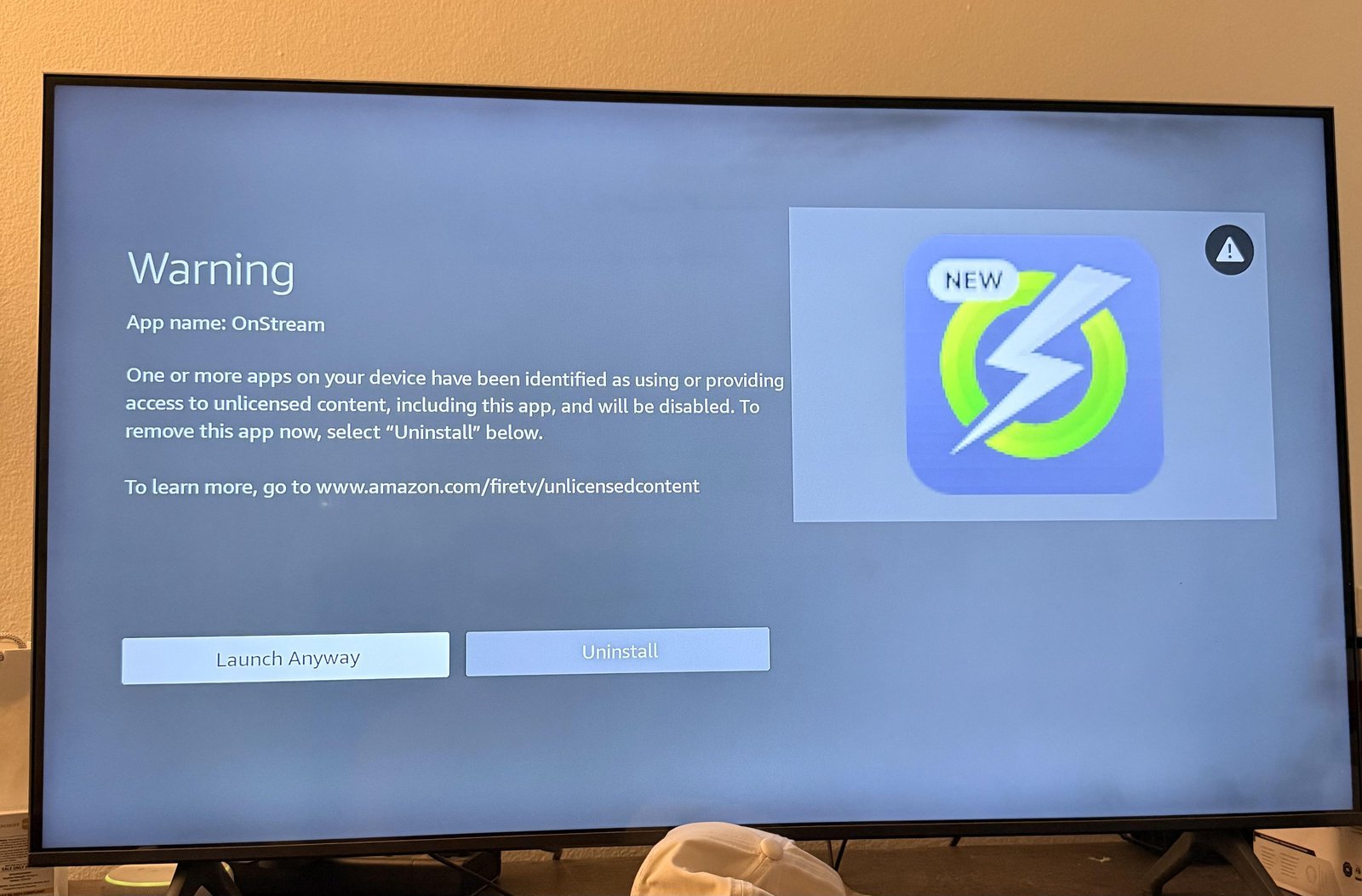 Close up of a smartphone screen showing an error when the ESPN app fails.